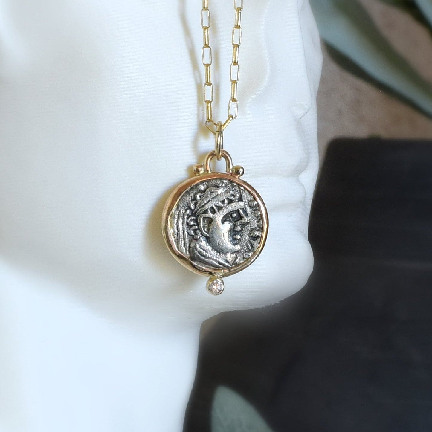 Ancient Roman coin pendant with Diamond
