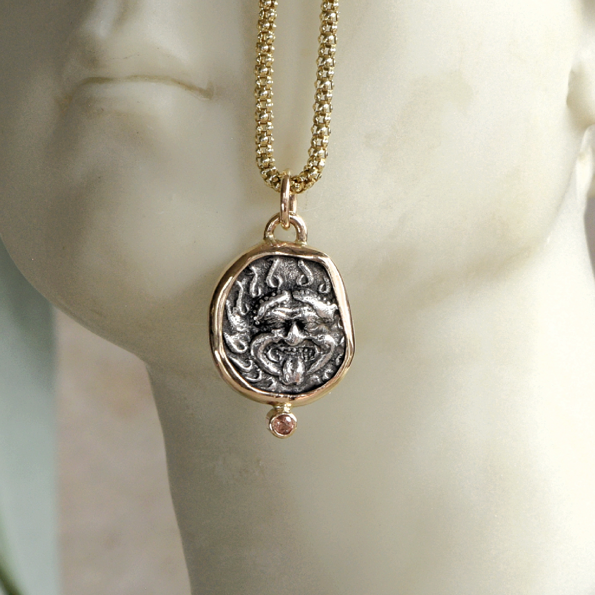 Gorgon Madusa coin pendant with Pink Sapphire and Gold
